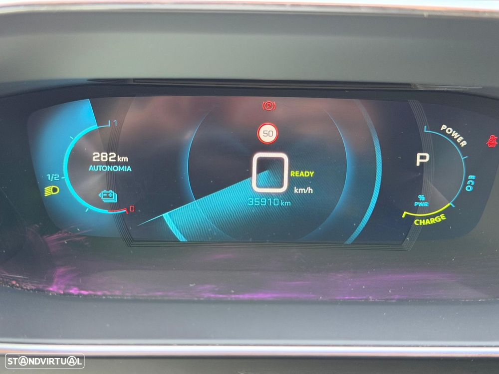 Peugeot e-208 50 kWh GT Line - 25