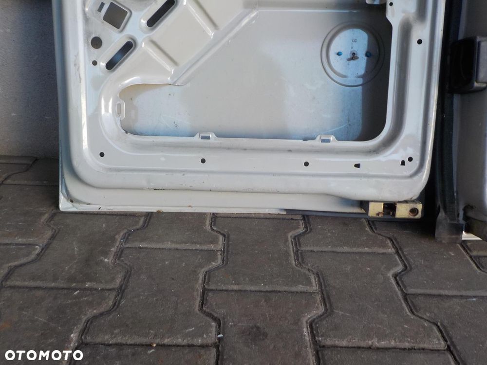 VW T4 DRZWI SKRZYDEŁKOWE TYŁ TYLNE PRAWE LEWE - 7