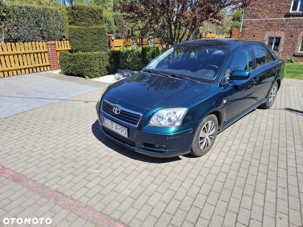 Toyota Avensis - 3