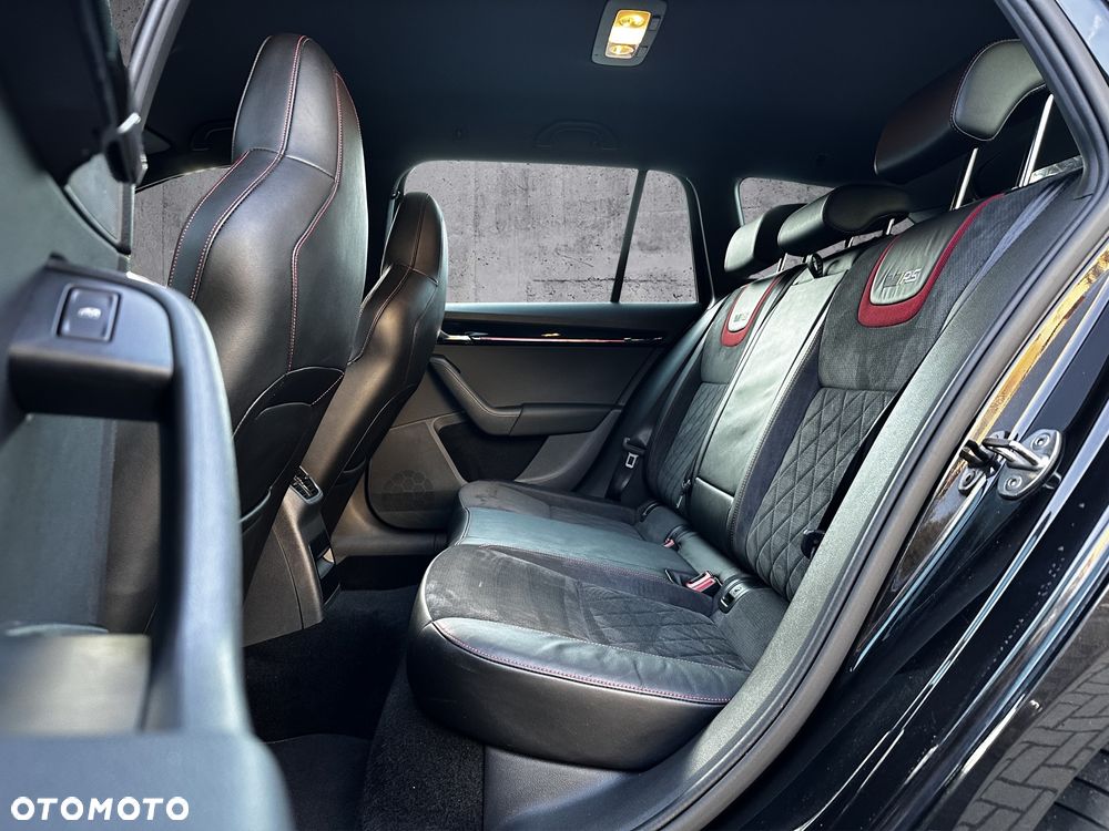 Skoda Octavia 2.0 TSI RS Challenge 245 DSG - 20