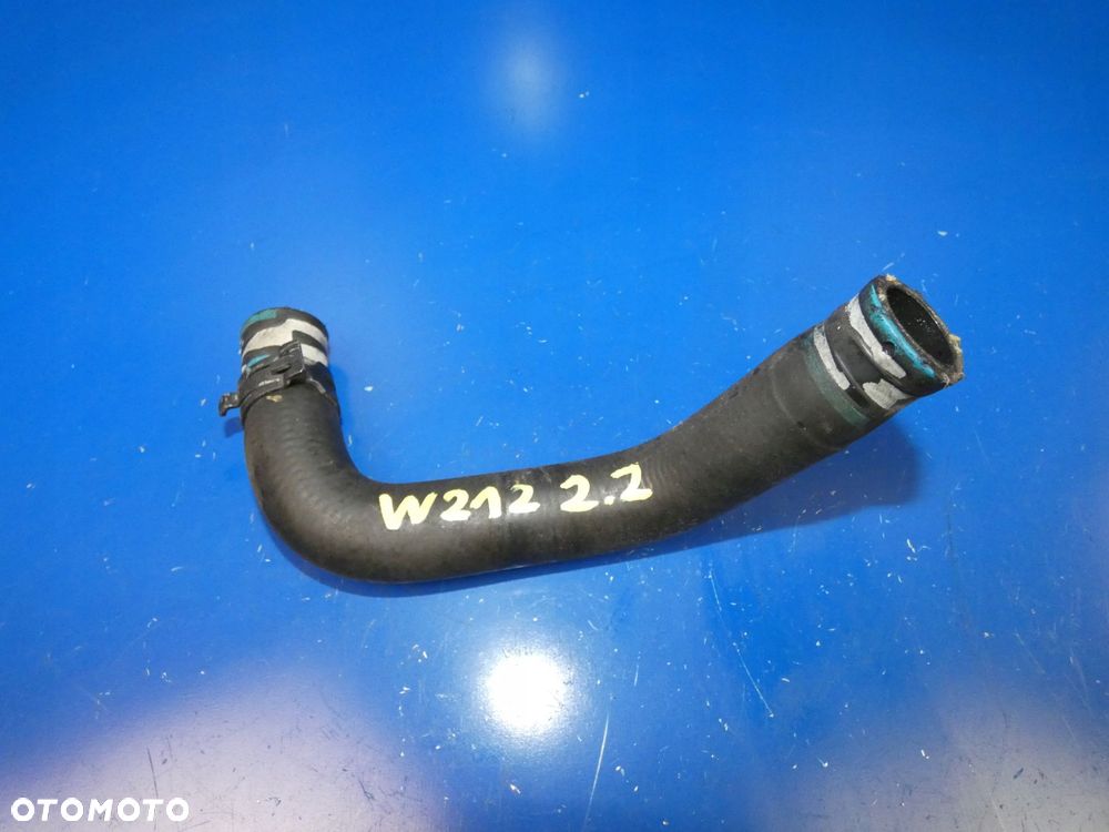 W212 W204 W207 2.2 CDI WĄŻ PRZEWÓD WODY - 1