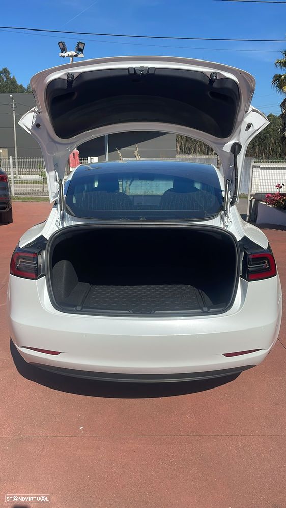Tesla Model 3 Standard RWD Plus - 26