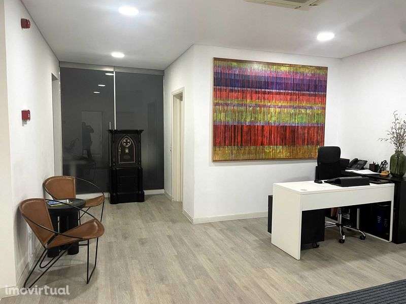 Gabinete Av. República - Lisboa - Grande imagem: 2/4