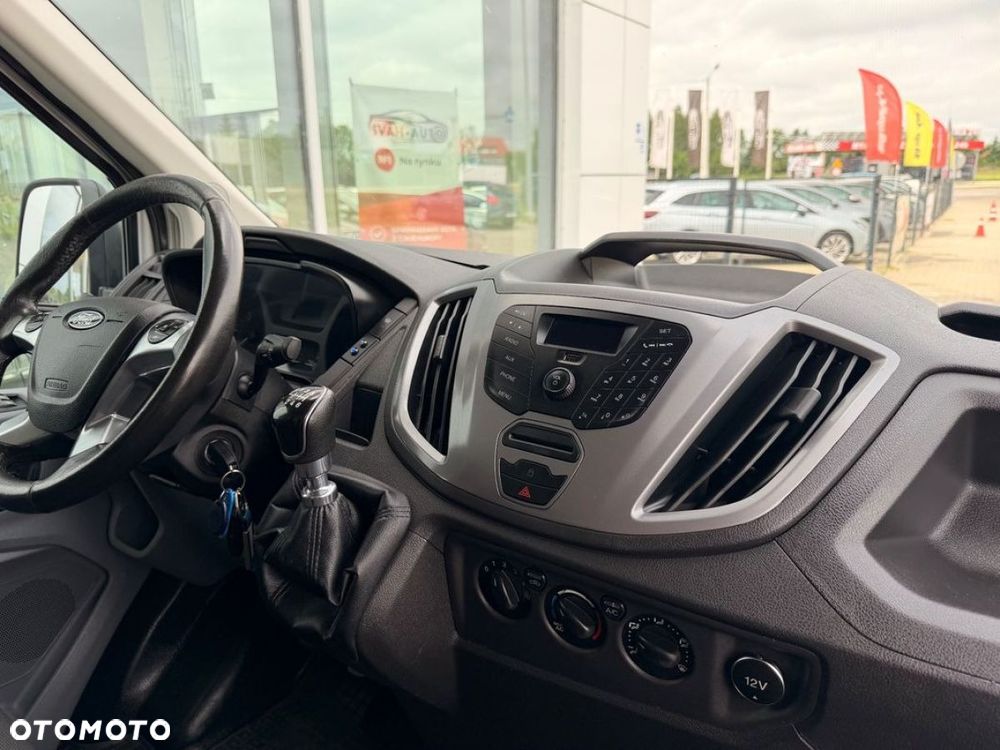 Ford TRANSIT - 21