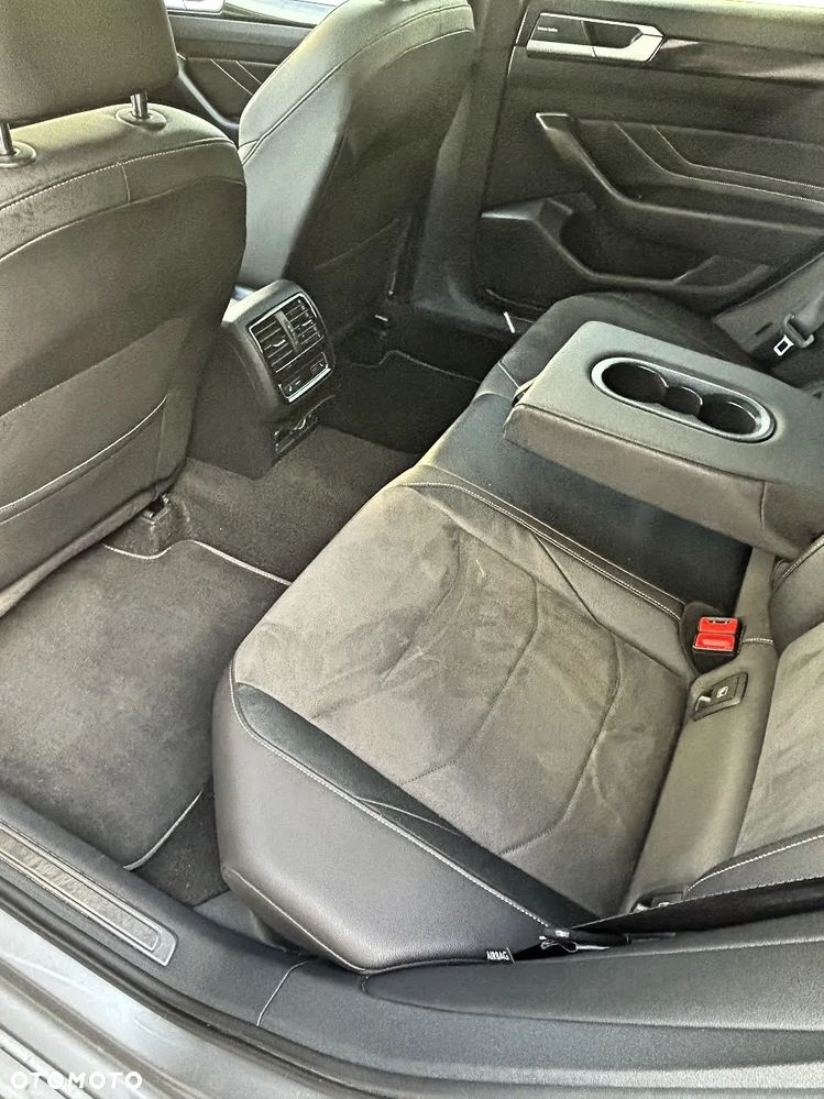 Volkswagen Arteon 2.0 TDI R-Line DSG - 22