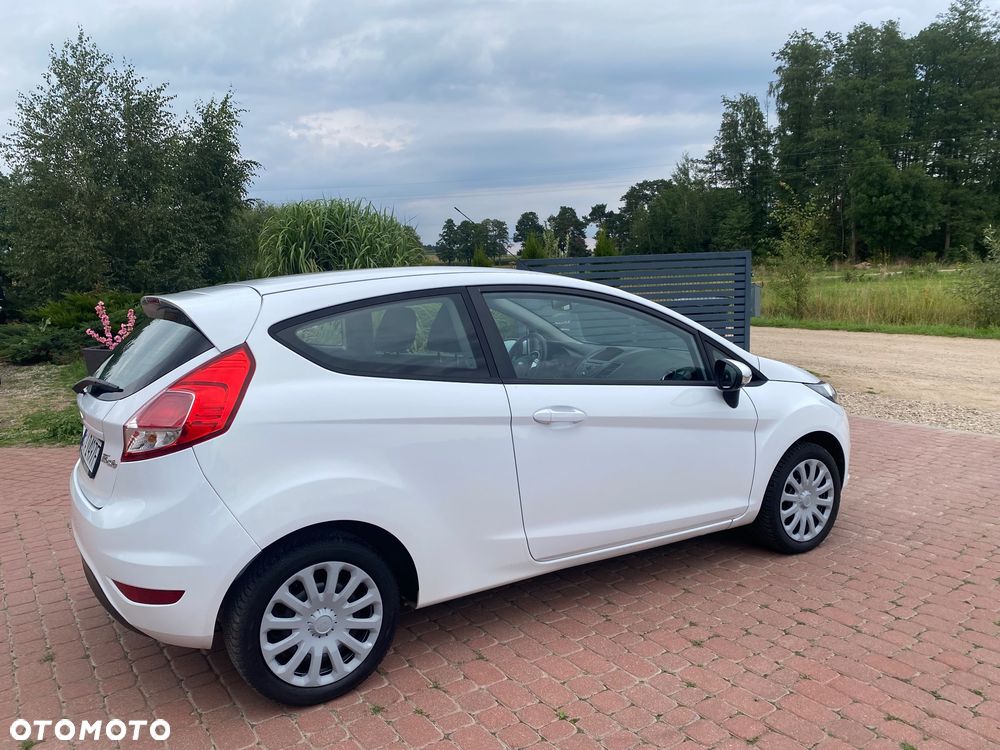 Ford Fiesta - 22