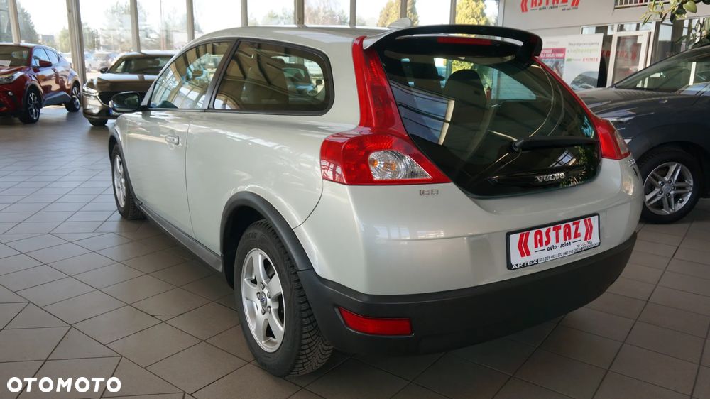 Volvo C30 1.6D DRIVe Kinetic - 4