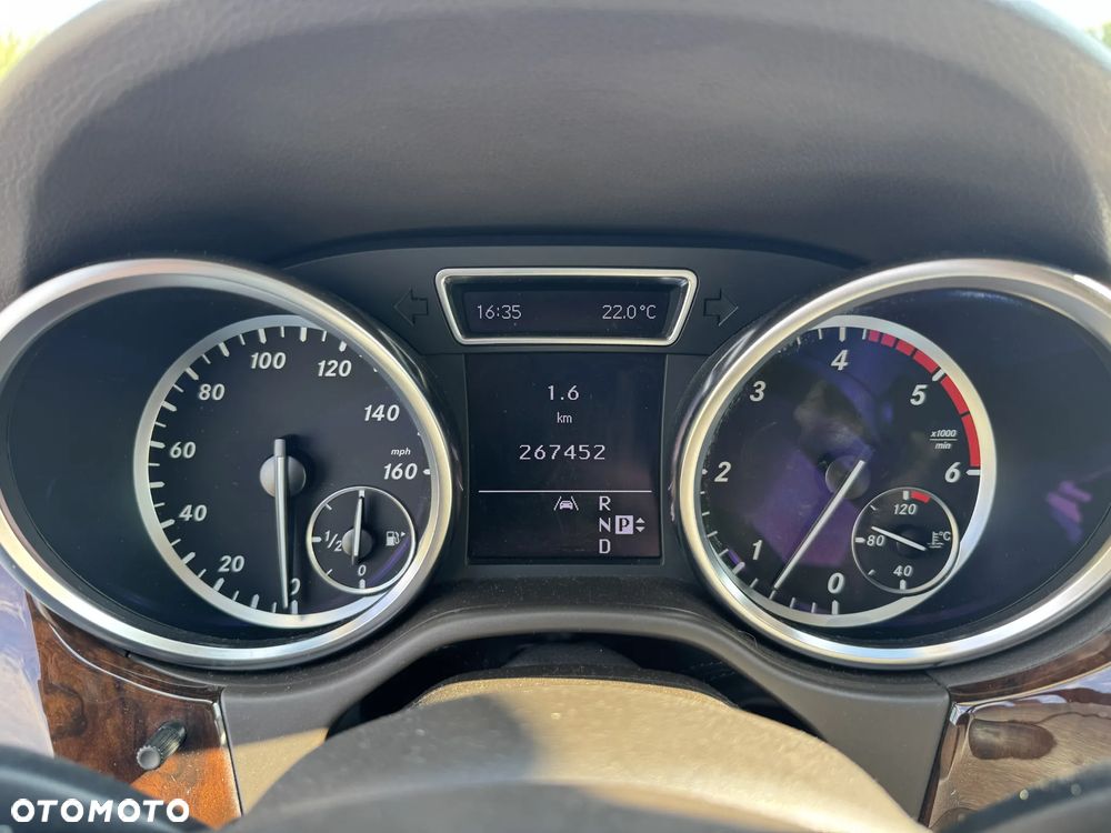 Mercedes-Benz ML - 17