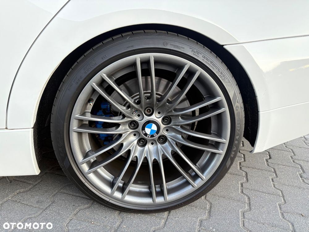 BMW Seria 3 335i - 16