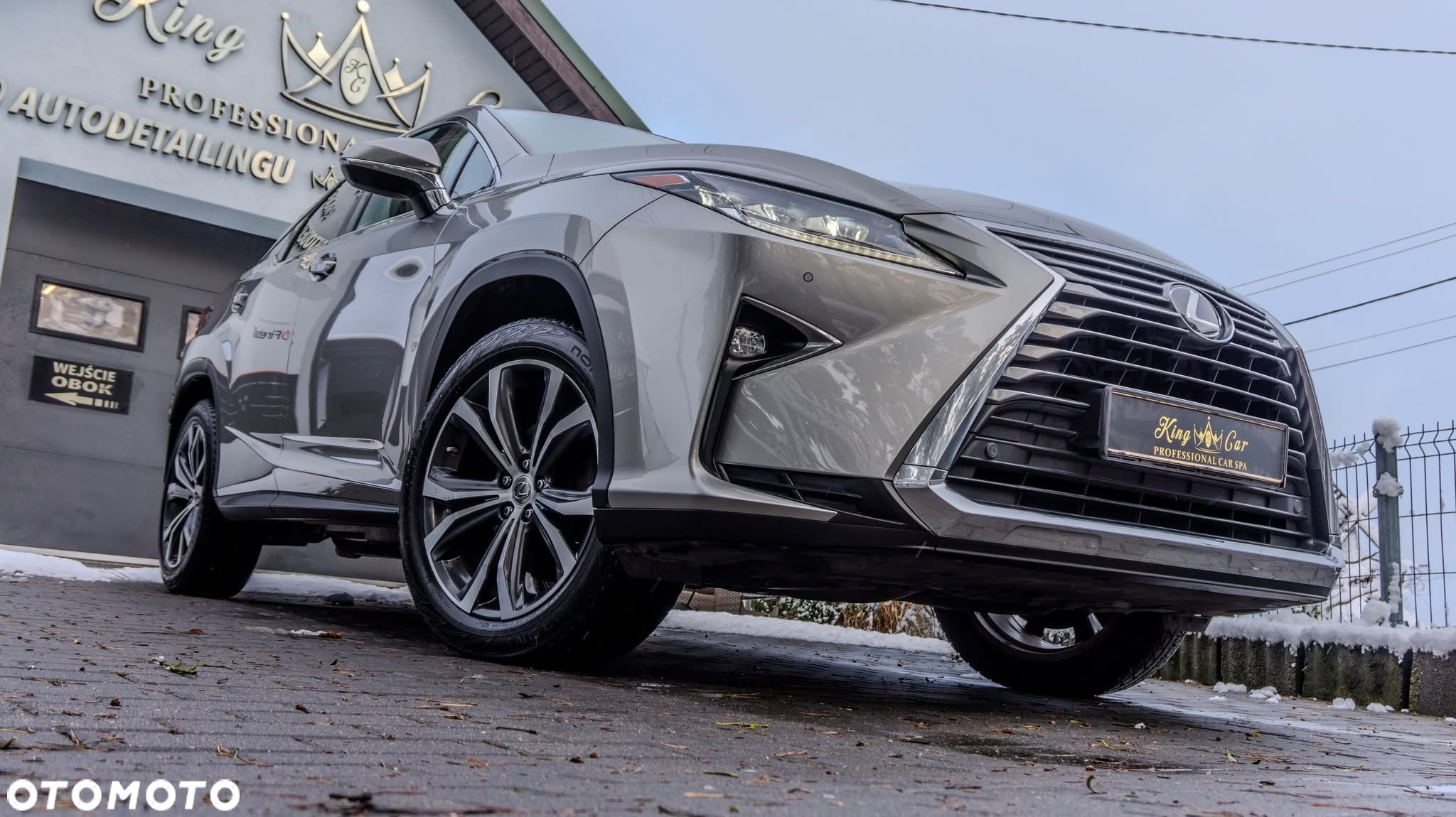 Lexus RX - 7