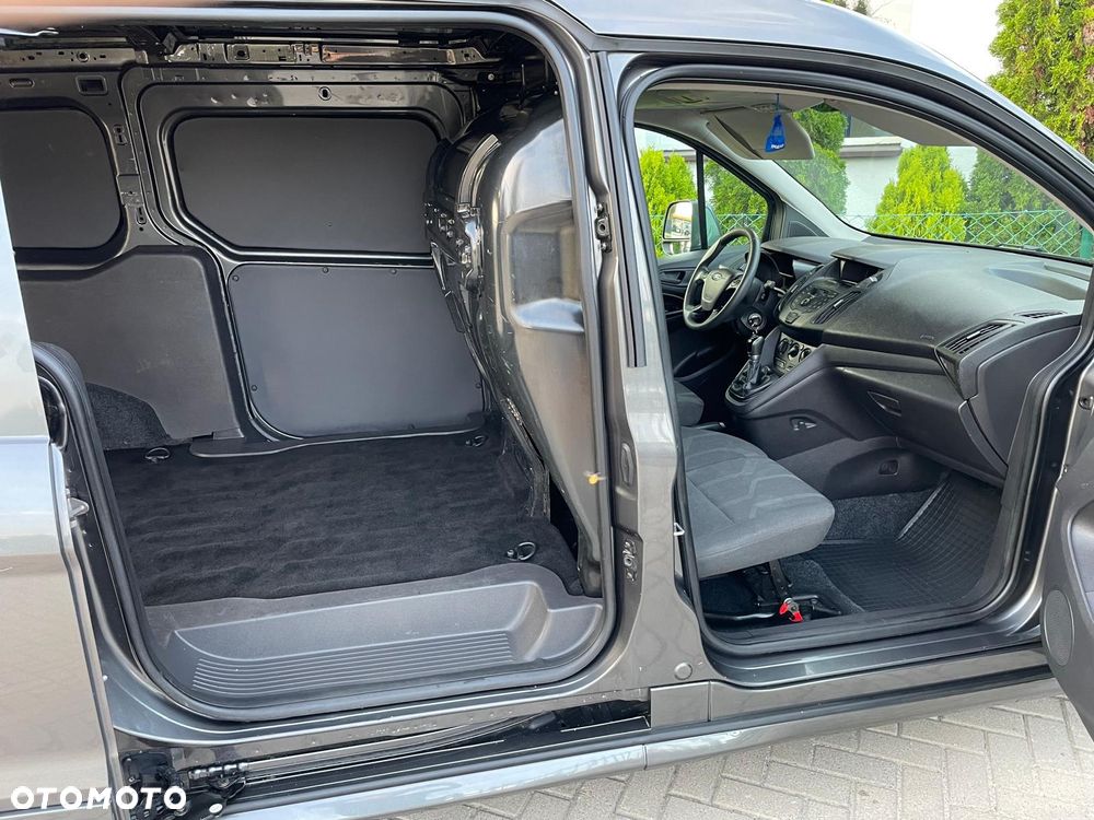 Ford Transit Connect - 18