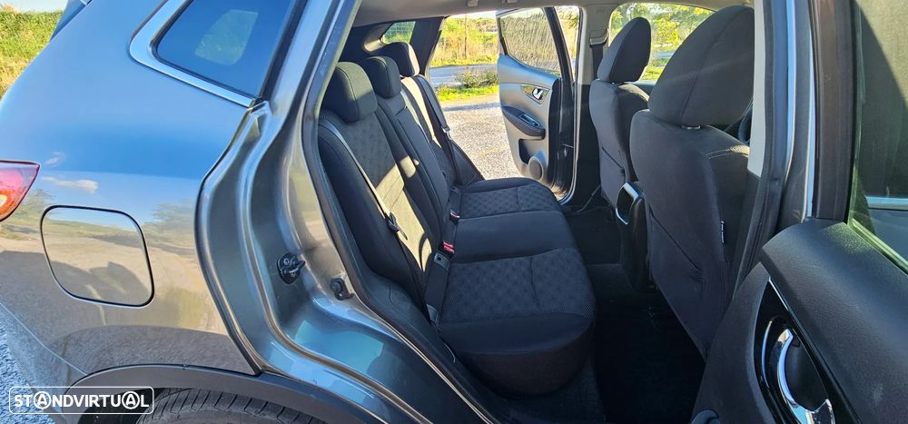 Nissan Qashqai 1.5 dCi N-Connecta RS+PS - 11