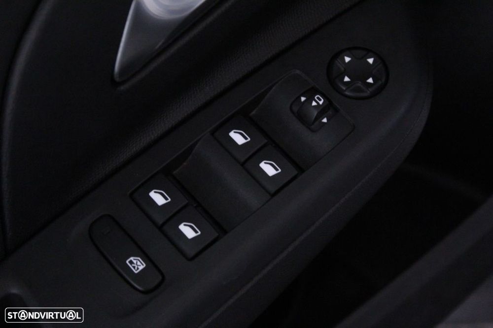 Opel Corsa 1.2 T GS - 20