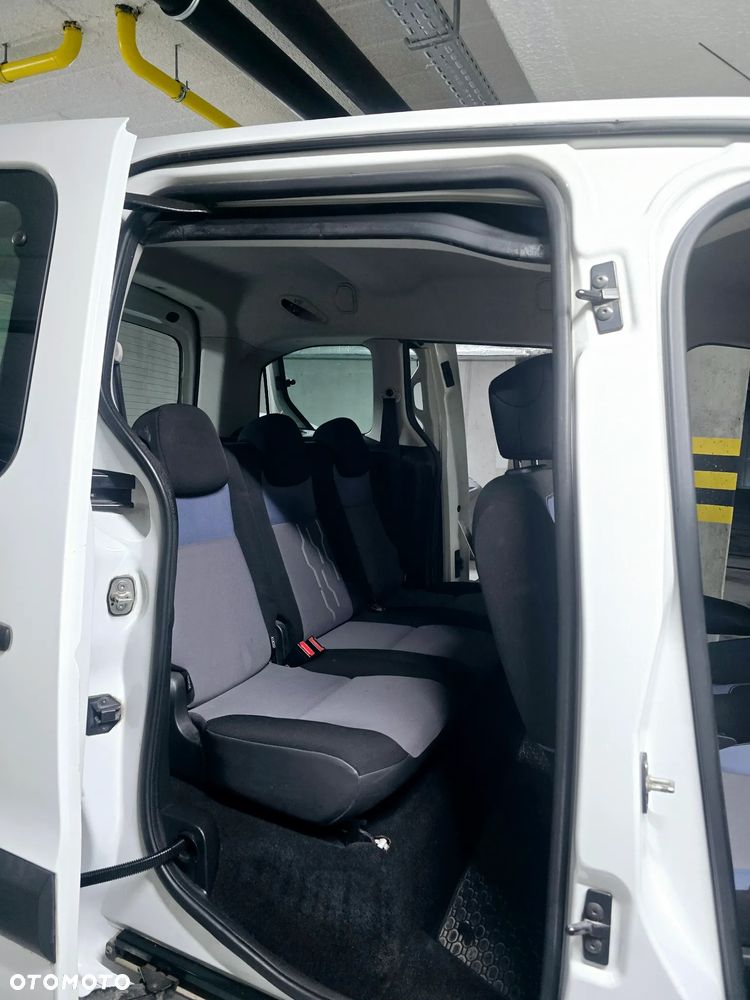 Peugeot Partner - 17