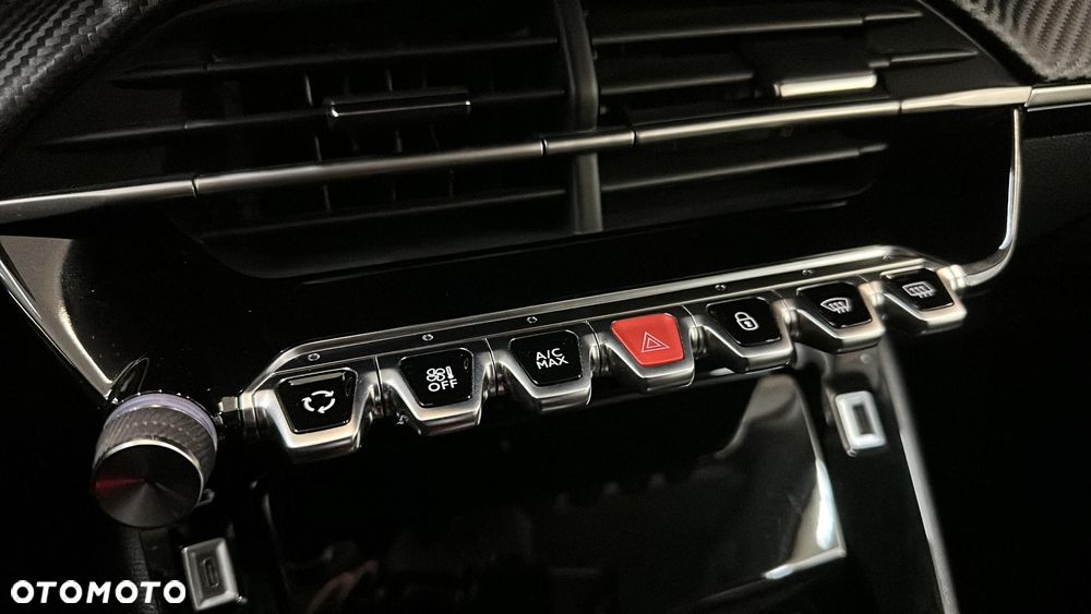 Peugeot 208 1.2 PureTech Allure S&S EAT8 - 23