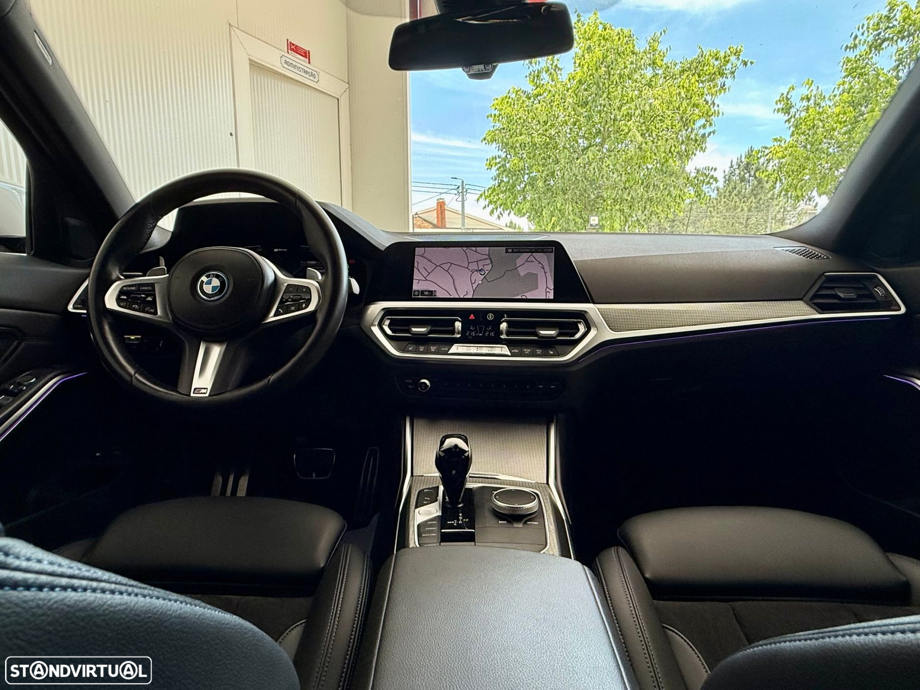 BMW 330 e Touring Pack M Auto - 14