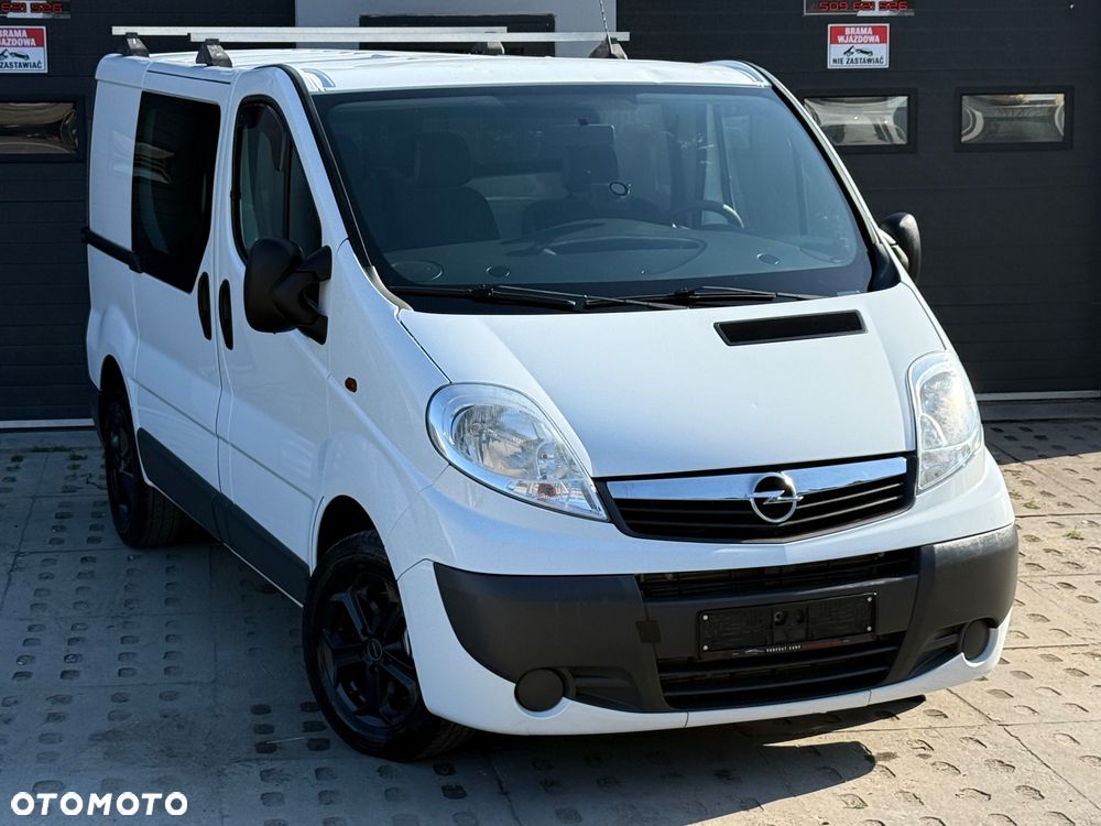 Opel Vivaro - 2