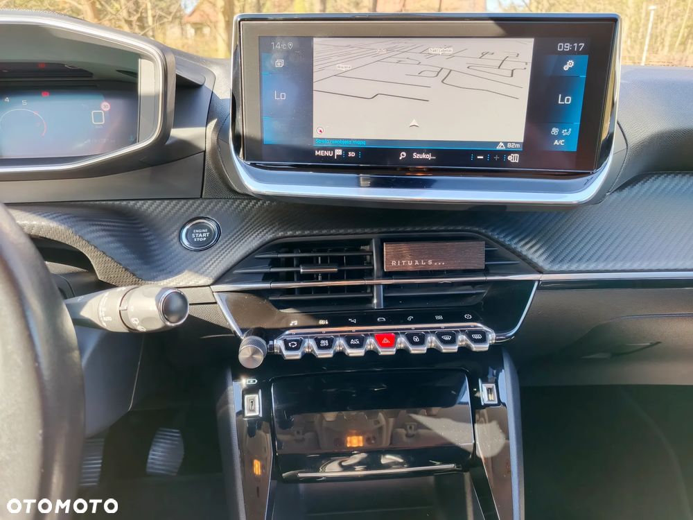 Peugeot 208 1.2 PureTech Allure S&S - 17