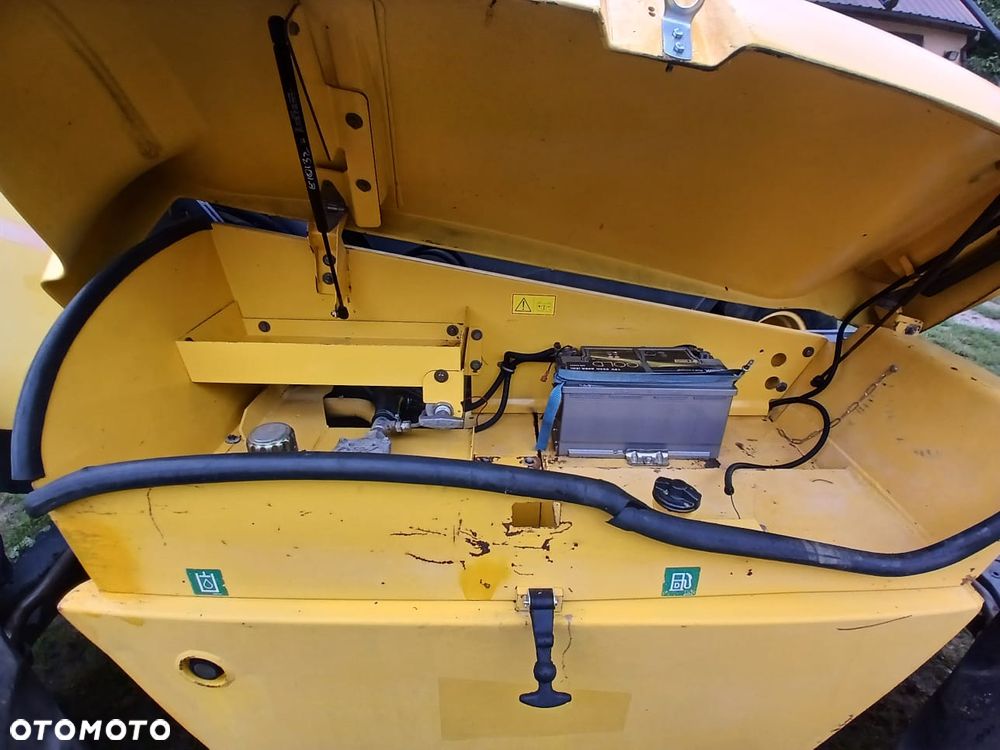 New Holland LM410 - 7
