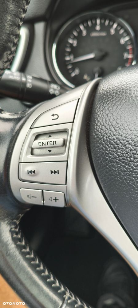 Nissan Qashqai 1.6 DIG-T Tekna - 27