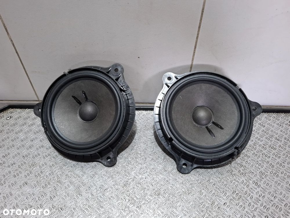 Głośnik przód Renault Clio V 2022 rok nr 281569368R - 1