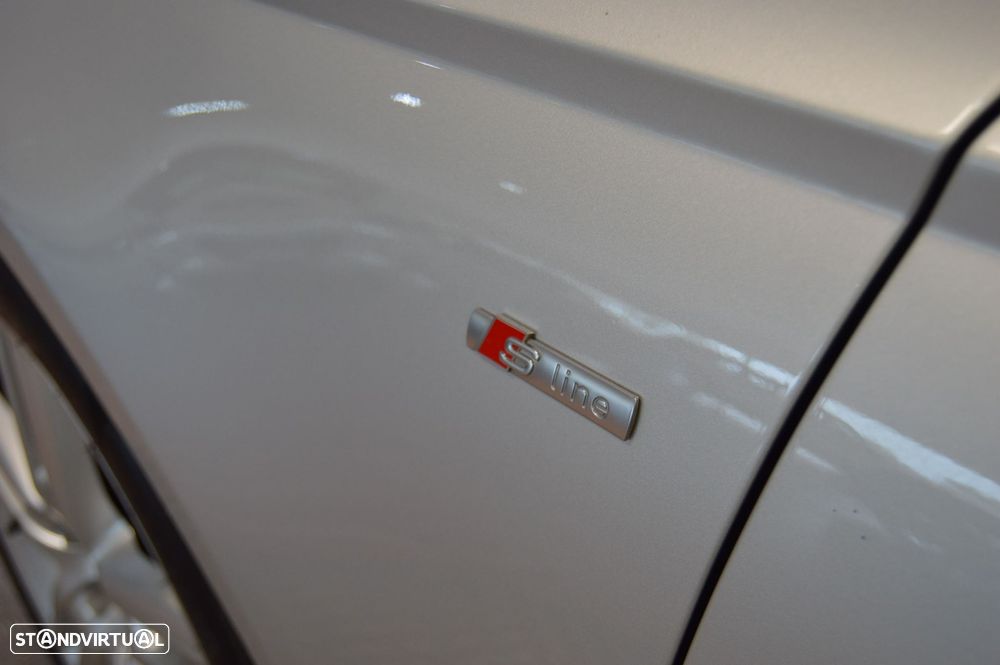 Audi A6 2.0 TDI S-line Multitronic - 22