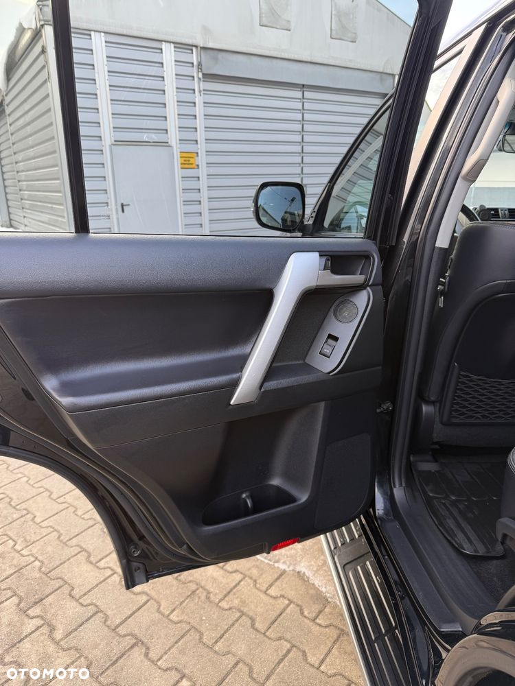 Toyota Land Cruiser LC 2.8 D-4D Invincible - 7