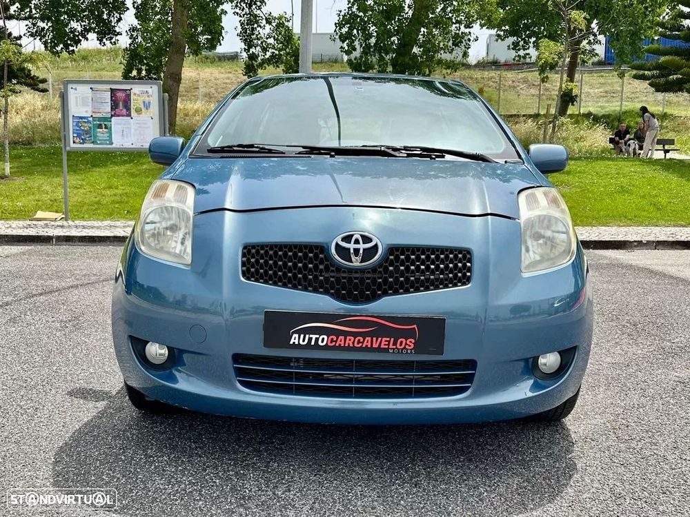Toyota Yaris 1.0 VVT-i Sol AC+VSC - 4