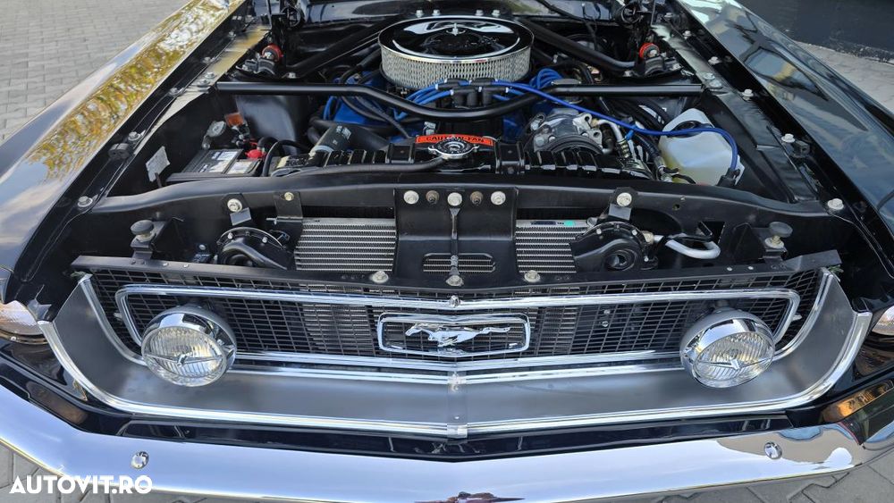 Ford Mustang - 19