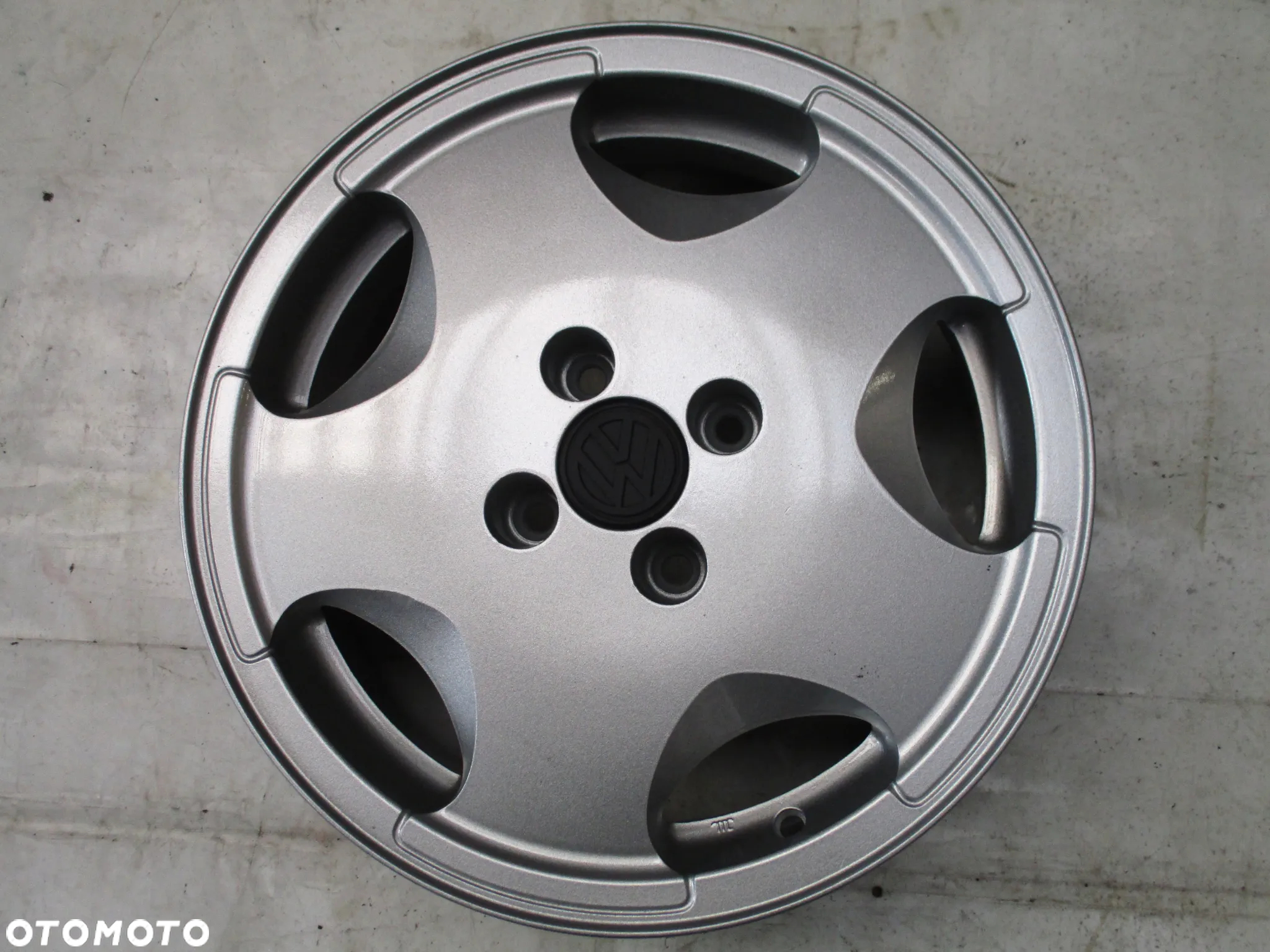 FELGI ALUMINIOWE 15 KLASYK VW GOLF I GOLF II JETTA PASSAT ET35 - 2