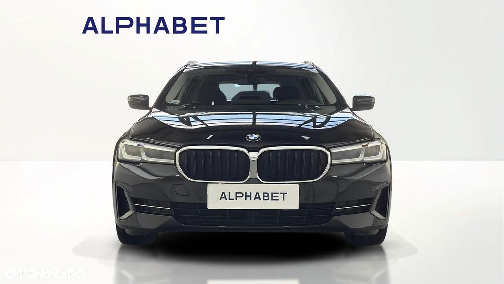 BMW Seria 5 520d mHEV - 5