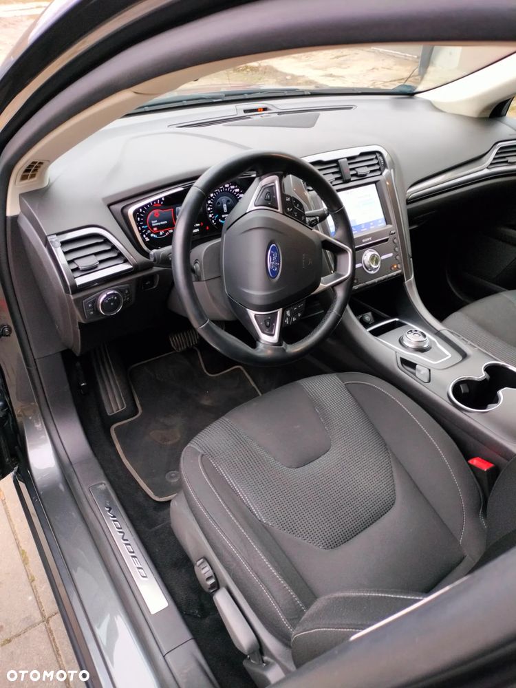 Ford Mondeo 2.0 EcoBlue Titanium - 10
