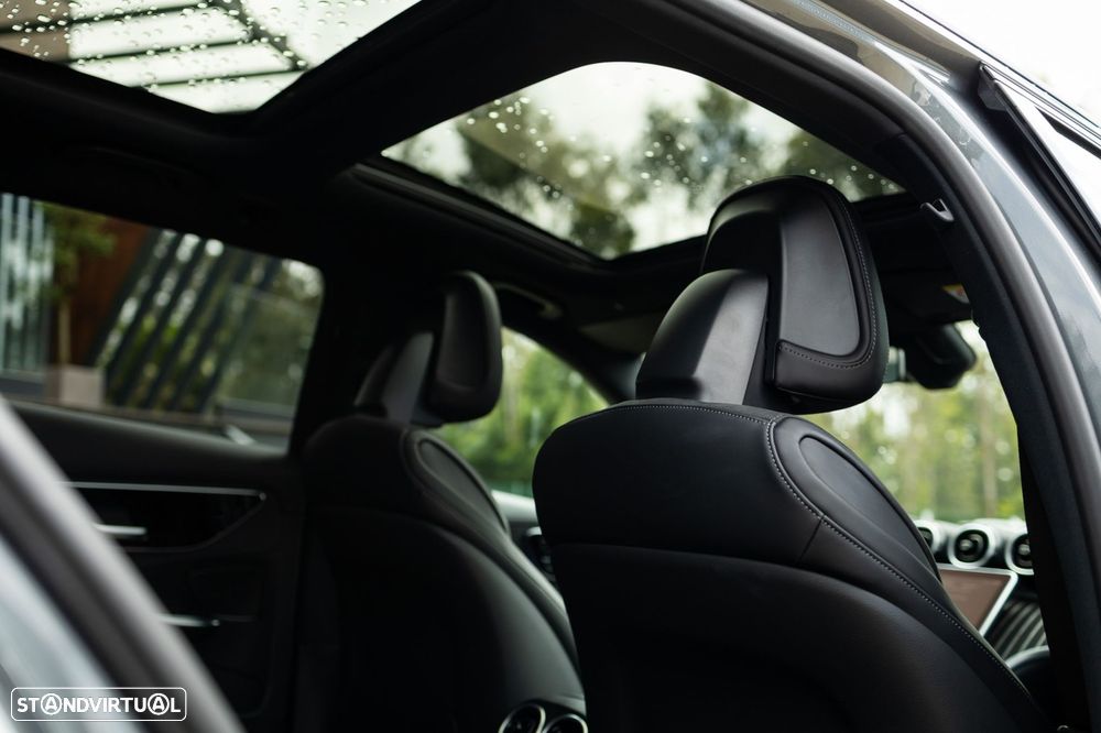 Mercedes-Benz C 300 e AMG Line - 18