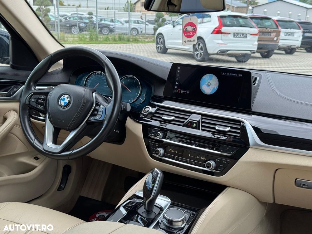 BMW Seria 5 520d AT - 8