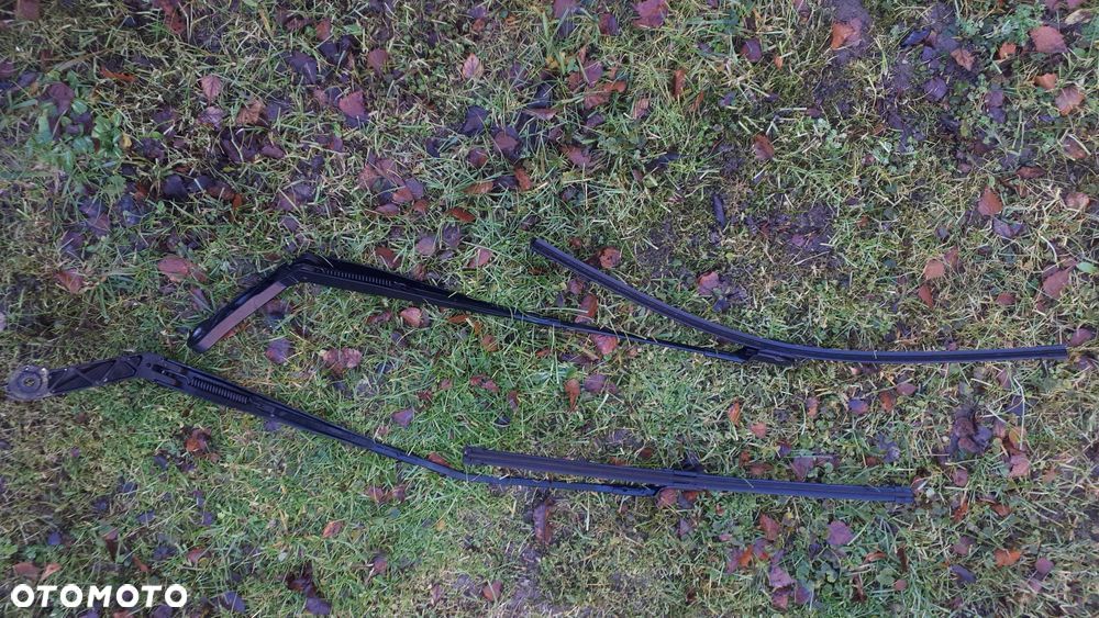 peugeot boxer III jumper ducato wycieraczki przód - 1