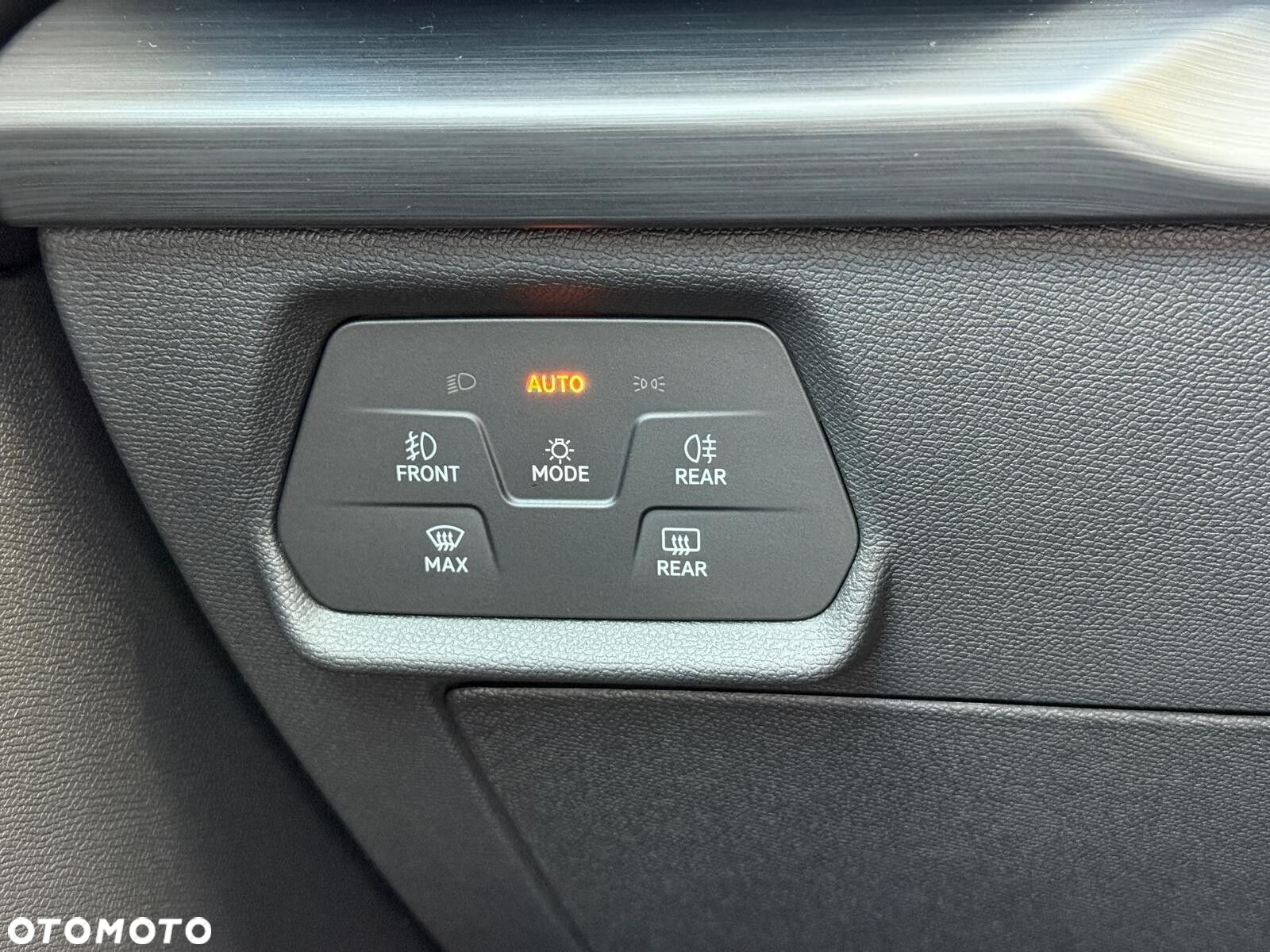 Cupra Formentor 1.4 e-Hybrid VZ DSG - 31