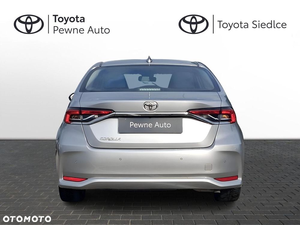 Toyota Corolla - 6