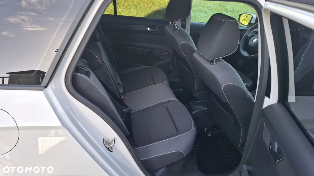 Skoda Fabia - 15