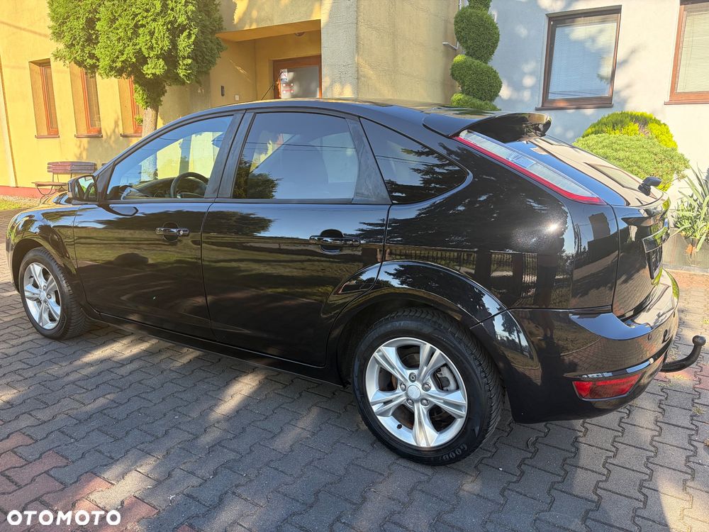 Ford Focus 1.8 Titanium - 10