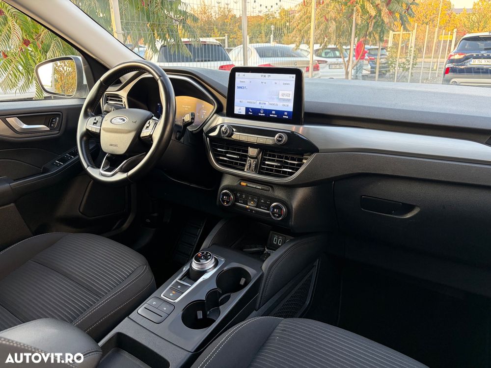 Ford Kuga 2.5 Duratec FHEV AWD Titanium - 22
