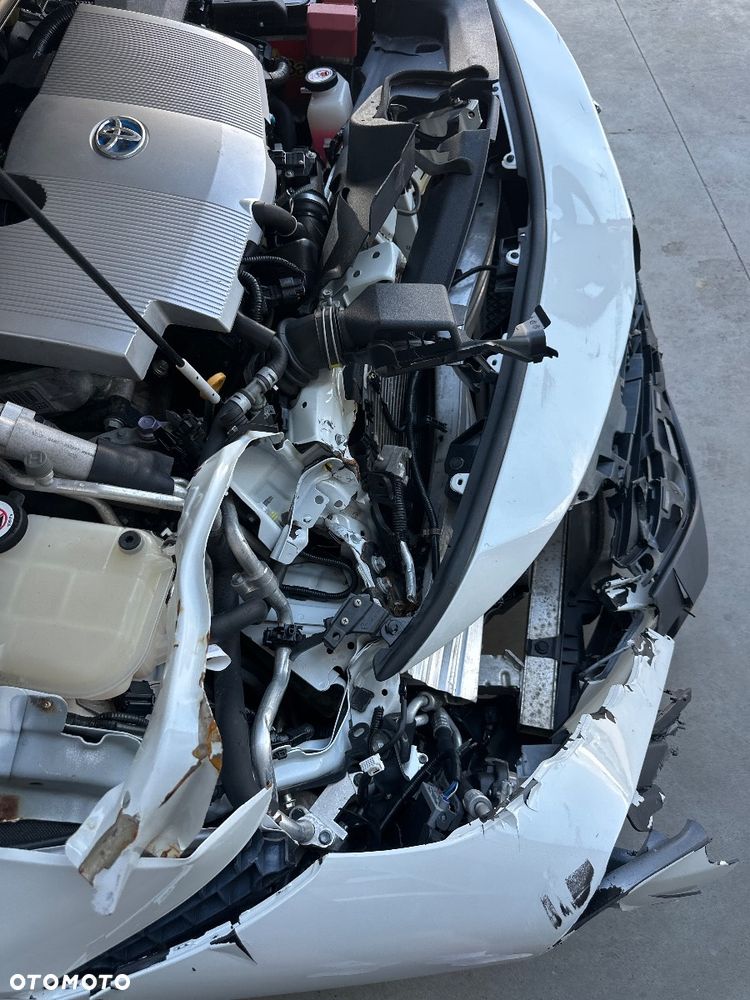 Toyota Prius - 10
