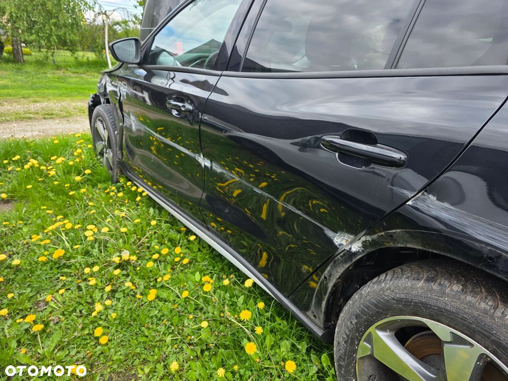 Ford Focus 1.0 EcoBoost Hybrid ACTIVE X - 8