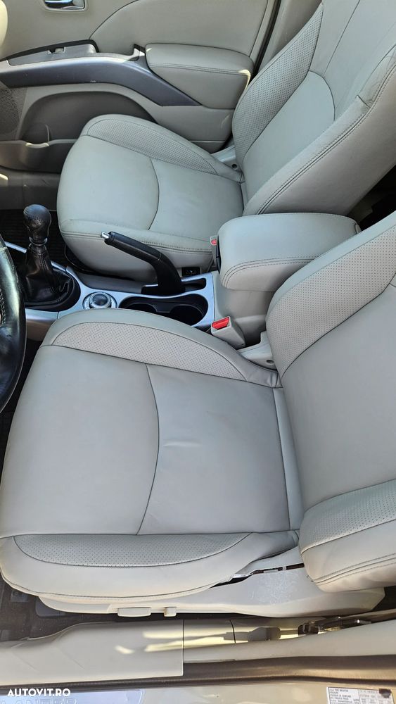 Mitsubishi Outlander 2.0 DI-D Instyle+ - 11