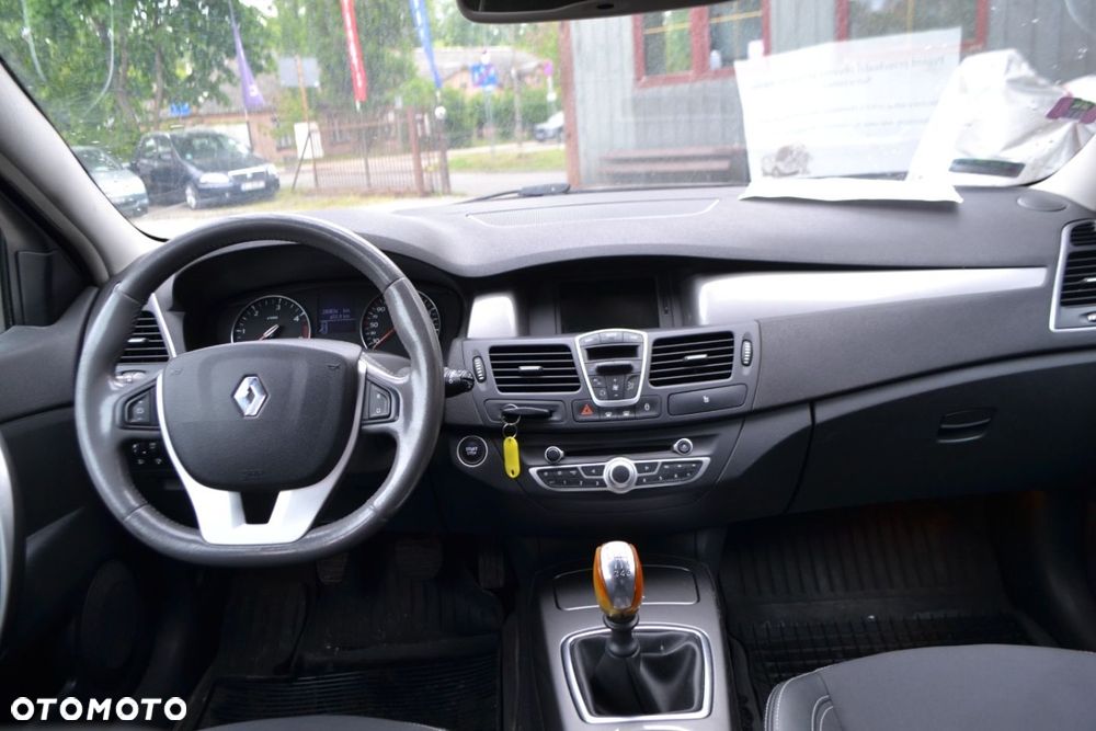 Renault Laguna - 8