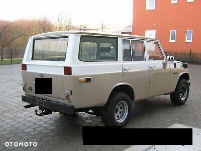 Toyota Land Cruiser - 4