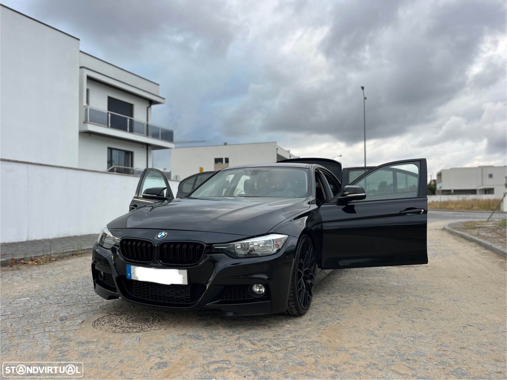 BMW 318 d Sport - 2