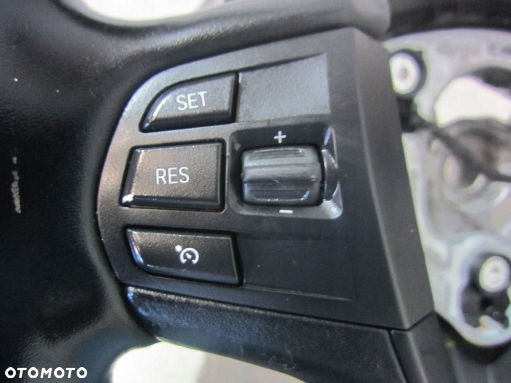 BMW X3 F25 F26 X4 KIEROWNICA MPAKIET GRZANA ŁOPATKI 6879927 32306879927 - 3