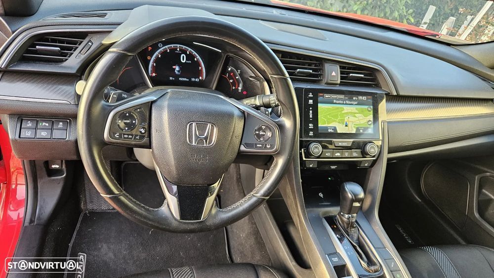Honda Civic 1.5 i-VTEC Turbo CVT Sport Plus - 9