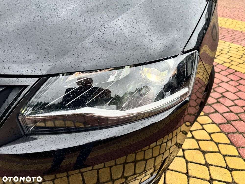 Skoda RAPID 1.0 TSI Monte Carlo - 13