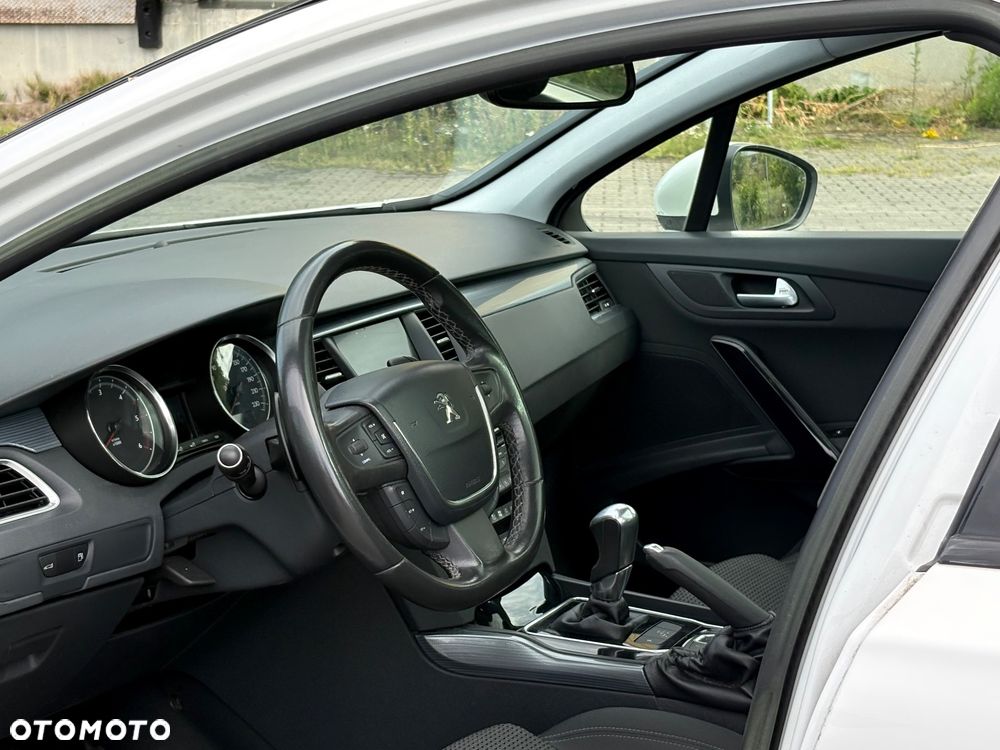 Peugeot 508 1.6 e-HDi Active S&S - 12